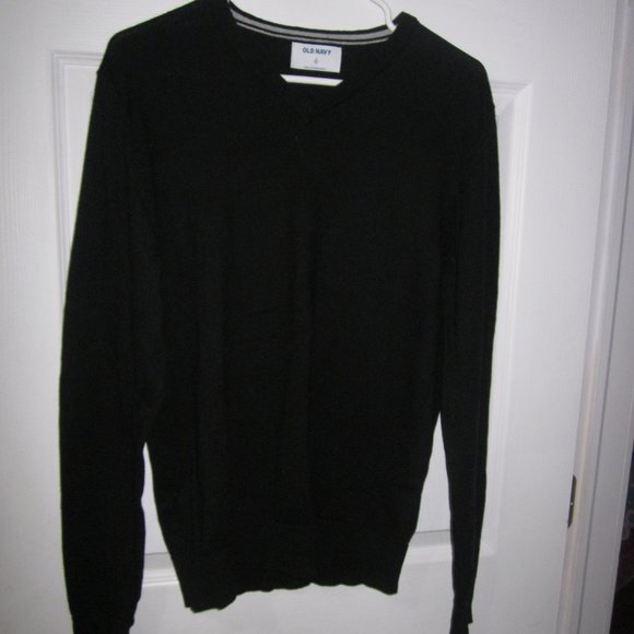 Black Sweater - Picture 2 of 5